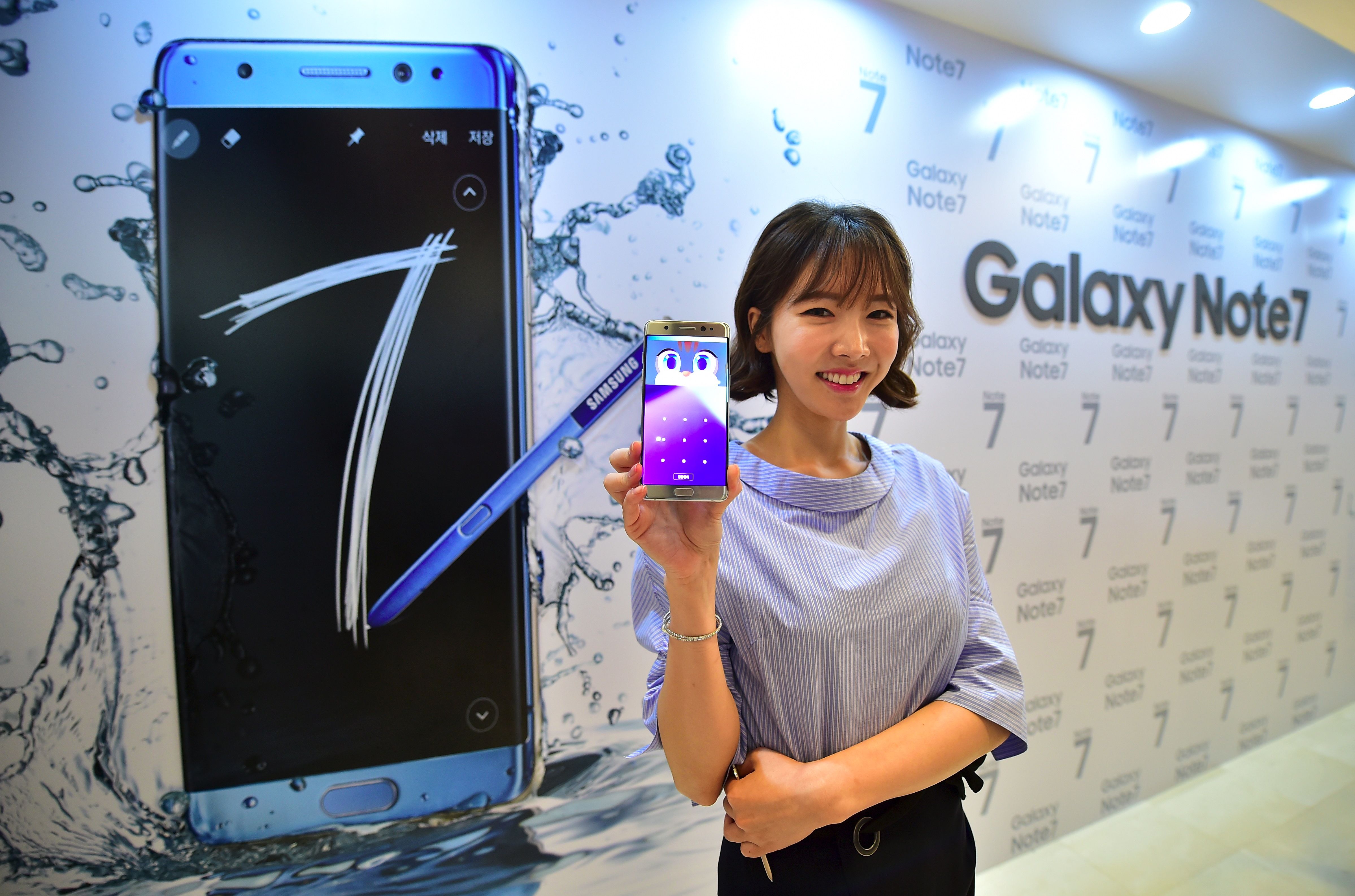 Note 7爆炸太子涉賄 三星商譽高台跳水 - EJ Tech