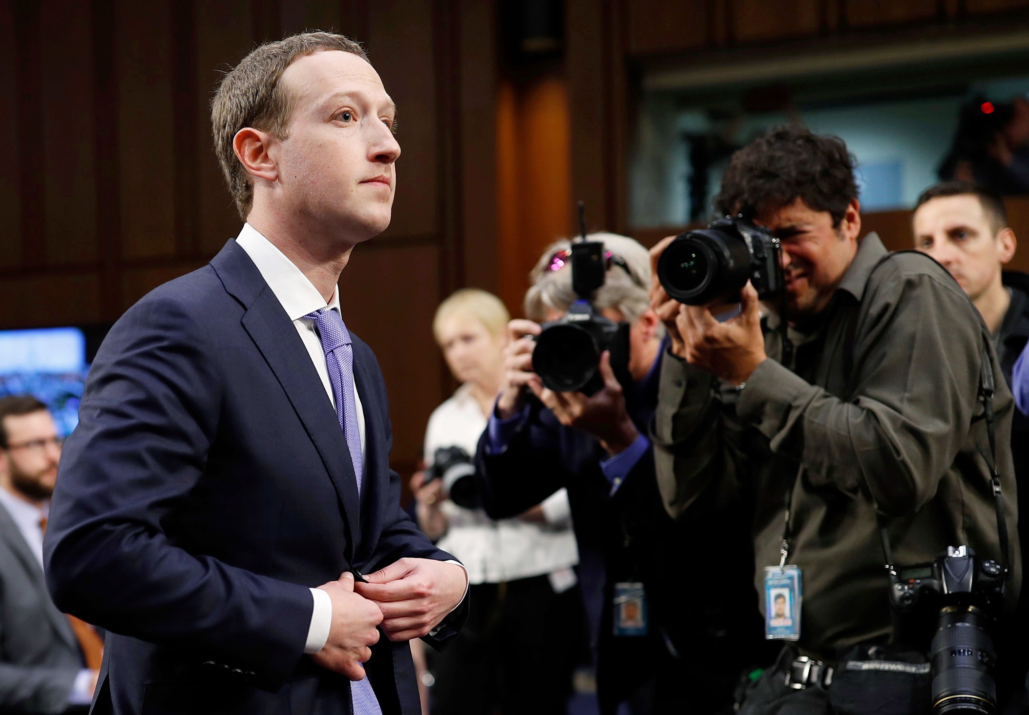 Facebook上有瘋子檢舉大量ACG群組導致停權| LIHKG 討論區, image size:2107x1465