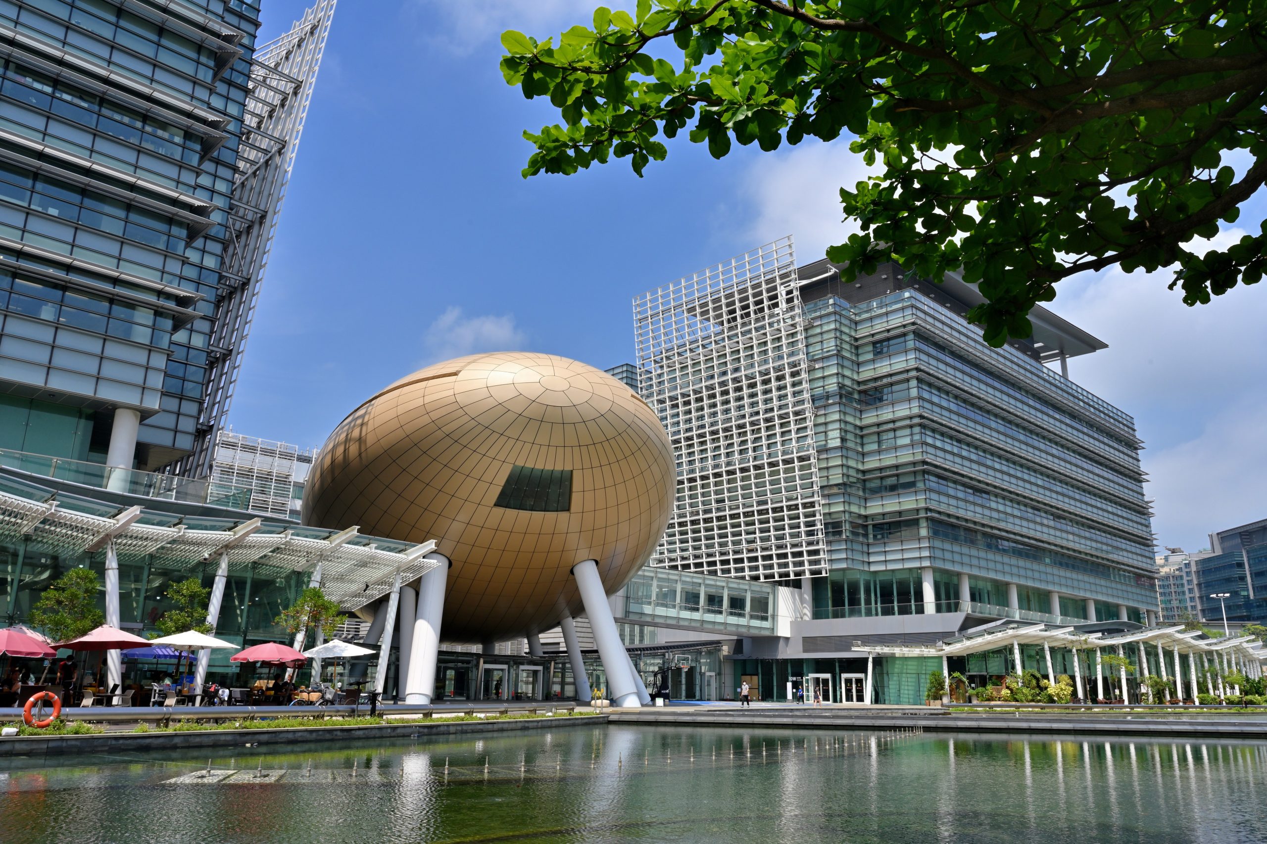 【施政報告】年內推出香港創新科技發展藍圖 - EJ Tech